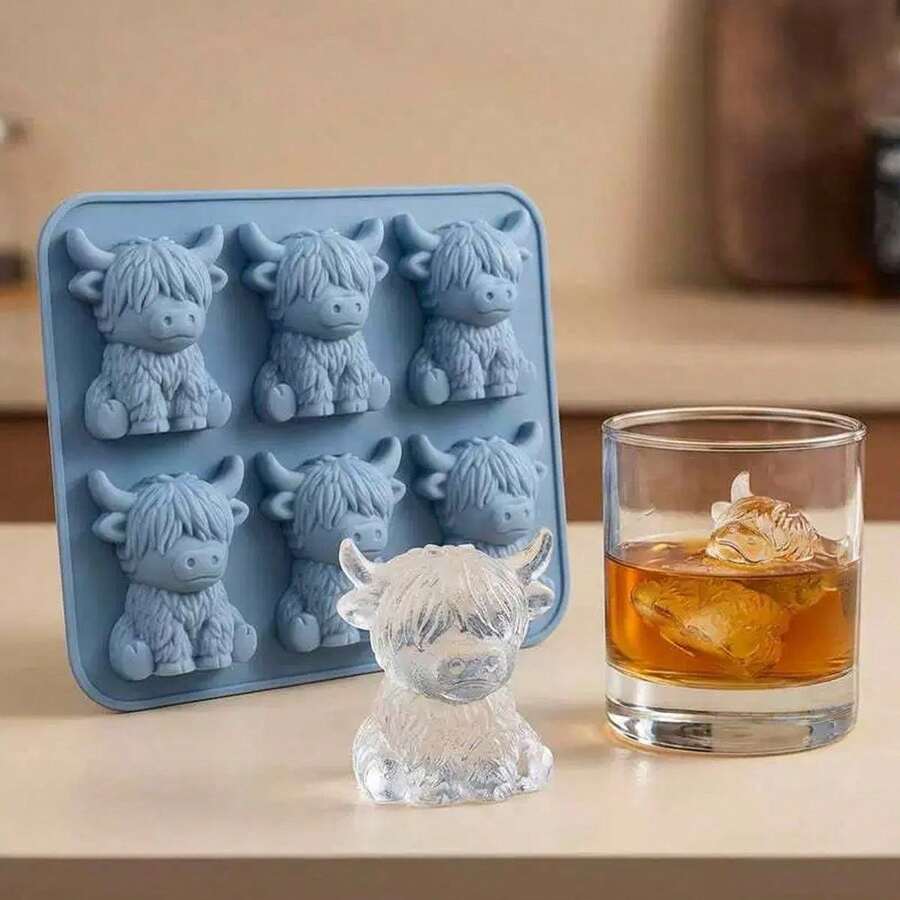 3D Cute Cow Shaped Silicone Tray, Suitable For Whiskey Cocktails And Baking, Also Can Be Used For Easter And Holiday Decorations