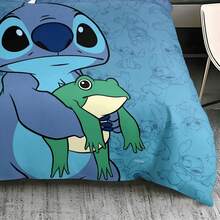 Bộ ga trải giường hoạt hình hình chú ếch Stitch của Disney, in hình màu xanh dương, gồm 3 món: vỏ chăn và vỏ gối, phù hợp cho mọi mùa, dành cho phòng ngủ gia đình. - Nhiều màu - Xem 4