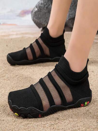 Summer New Fashion Casual Lightweight Breathable Solid Color Beach Woven Hollow Trekking Shoes, Beach Spring Summer Casual Trekking Shoes
