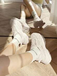 CAMEL CROWN Zapatillas casuales para mujer, nuevas zapatillas deportivas ligeras y transpirables de corte bajo, versátiles para primavera/verano - Beis - Ver 2