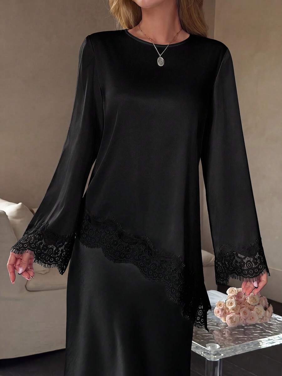 Solid Color Lace Patchwork Asymmetric Hem Top Black