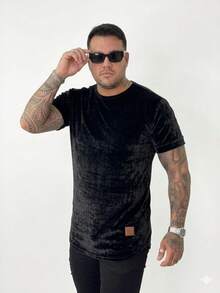 Longline Velvet T-Shirt – Sophisticated And Modern Design - 黑色 - 查看 2