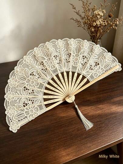Abanico plegable de encaje con colgante de borla, abanico de mano plegable para Hanfu, Lolita, estilo retro francés, elegante y literario, vibra Ins, negro, blanco, beige, plegable y fácil de guardar, portátil, adecuado para uso diario, enfriamiento de verano, fotografía, fiestas, regalos de novia, regalos de dama de honor, regalos de graduación, decoraciones de fiesta, artículos esenciales de viaje