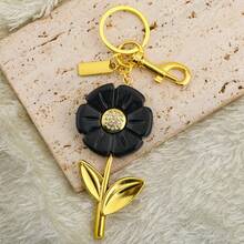 Móc khóa hoa cúc tinh tế mới, mặt dây chuyền hình hoa mùa hè thời trang, phụ kiện xe hơi đa năng, móc khóa ví, quà tặng trang sức cho nữ. - Nhiều màu - Xem 4