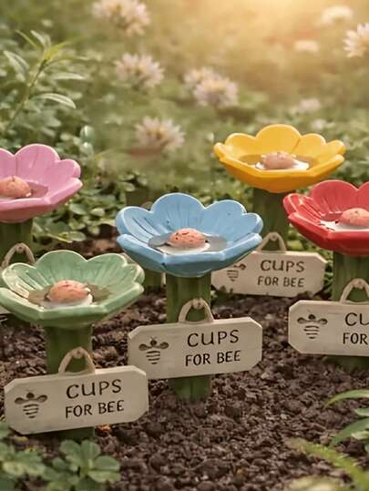 随机花卉花园树脂蜜蜂浇水站，户外装饰彩色蝴蝶浴盆，配粉色、黄色、红色花朵造型昆虫浇水壶，11种完美节日礼品选择