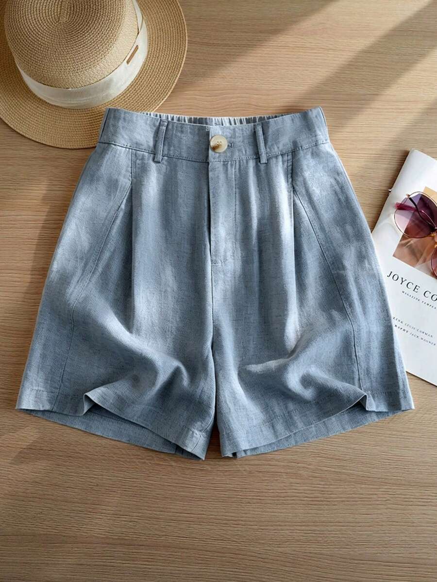 Olga Linnenmix short