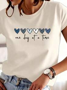 Simple Straight Tee Six Gradient Blue Grey Hearts Gentle Handwritten Text Print, Silky Skin Friendly Top For Relaxed Daily Wear - 杏色 - 查看 18