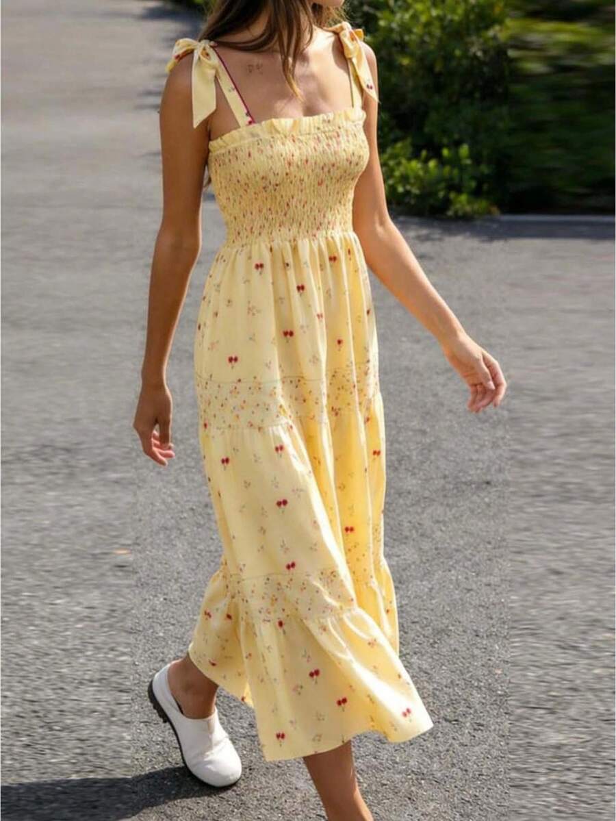 Vestido de mujer con tirantes anudados, sin mangas, con escote cuadrado, estampado floral de cerezas, vestido largo fruncido. - Amarillo - Ver 1