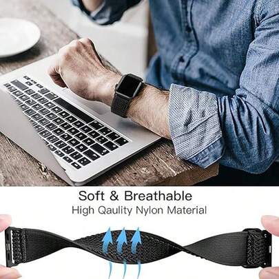 Dây đeo có họa tiết lượn sóng, khóa co giãn, chất liệu nylon.