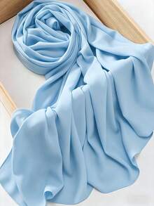1 buah Jilbab Chiffon Warna Polos untuk Wanita, Ringan, Bernapas, Lembut dan Nyaman, Cocok untuk Pemakaian Sehari-hari - Baby Blue - View 6
