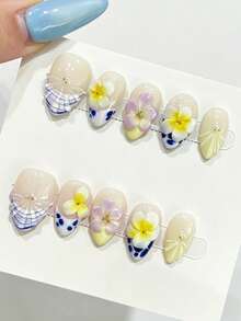 10片极简复古Y2K优雅甜美可爱手绘蓝白瓷质3D珠饰蛋花贝壳浮雕短杏仁美甲贴纸，新款中国风度假美甲贴片，短款按压式美甲 - 彩色 - 查看 2