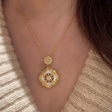 18K Gold Plated Vintage Palace Style Zirconia Inlaid Rose Flower Pendant Necklace For Women - Gold - View 4