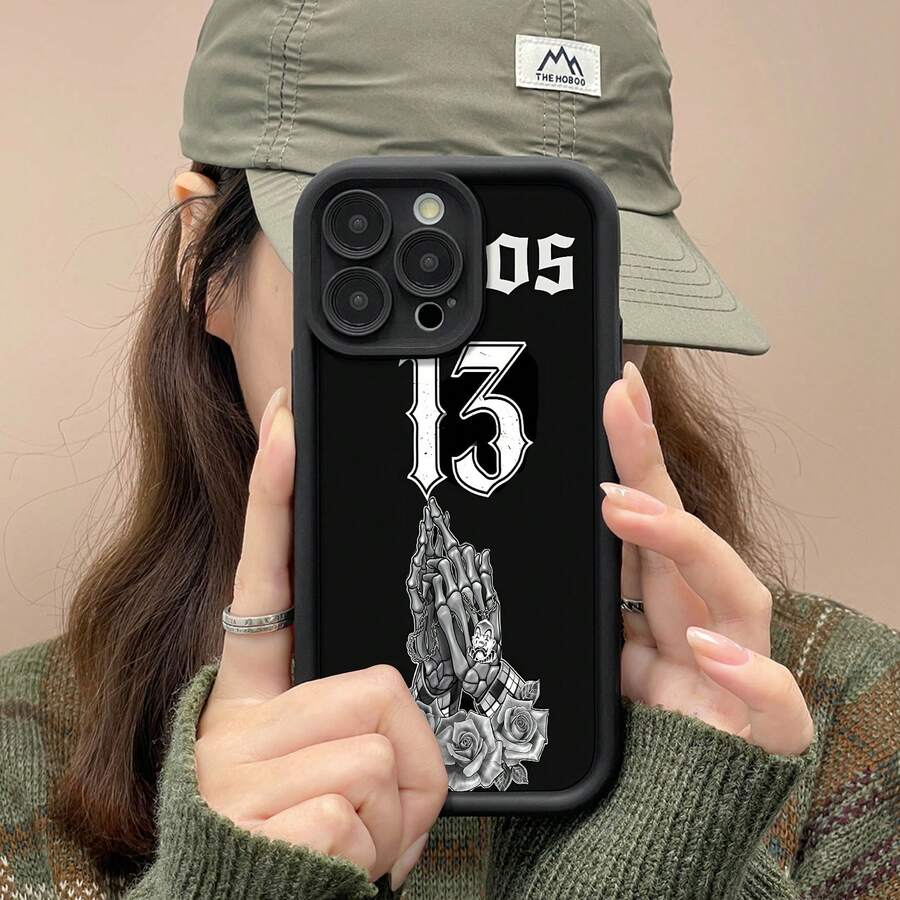 Funda para móvil Vagos 13 con diseño de manos de esqueleto y rosas. Compatible con Samsung, Apple, VIVO, OPPO, , Transsion, ,  y Honor. Fabricada en TPU, ofrece protección contra golpes y caídas. Un regalo ideal para familiares y amigos. - Negro - Ver 1