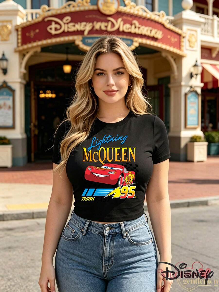 Disney Licensed Style | Lightning McQueen No.95 Car Print Slim Fit Women's Short Sleeve T-Shirt - Speed Passion & American  Vibe, Soft Breathable Fabric, Crew Neck, Ideal For Racing Themed & Daily Casual Wear - 黑色 - 查看 1