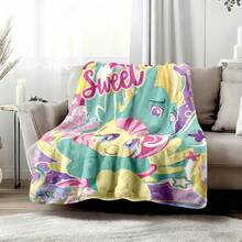 1PC  Canterlot Scene Flannel Throw Blanket 50"X60" - Printed With Purple Pink Gradient Rainbow Halo Background, Twilight Sparkle, Rainbow Dash, Pinkie Pie, Fluttershy, Applejack, Rarity, Spike, Crystal Castle, Streets, Tapestry Wall Hanging, MLP Fan Gift, Room Decor For Bedroom Or Dorm -280gsm - Nhiều màu 8 - Xem 4