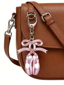 2D平底芭蕾舞鞋挂件，芭蕾舞鞋蕾丝款，优雅的舞者礼物，可作手提包、背包配饰，芭蕾爱好者纪念品，也适合挂在背包、手提包、车钥匙、门钥匙上，适合约会、学习、工作、通勤、手机配件、婚礼季、伴娘礼物、新娘礼物、生日礼物、毕业礼物、旅行配件、母亲节礼物。 - 彩色 - 查看 6