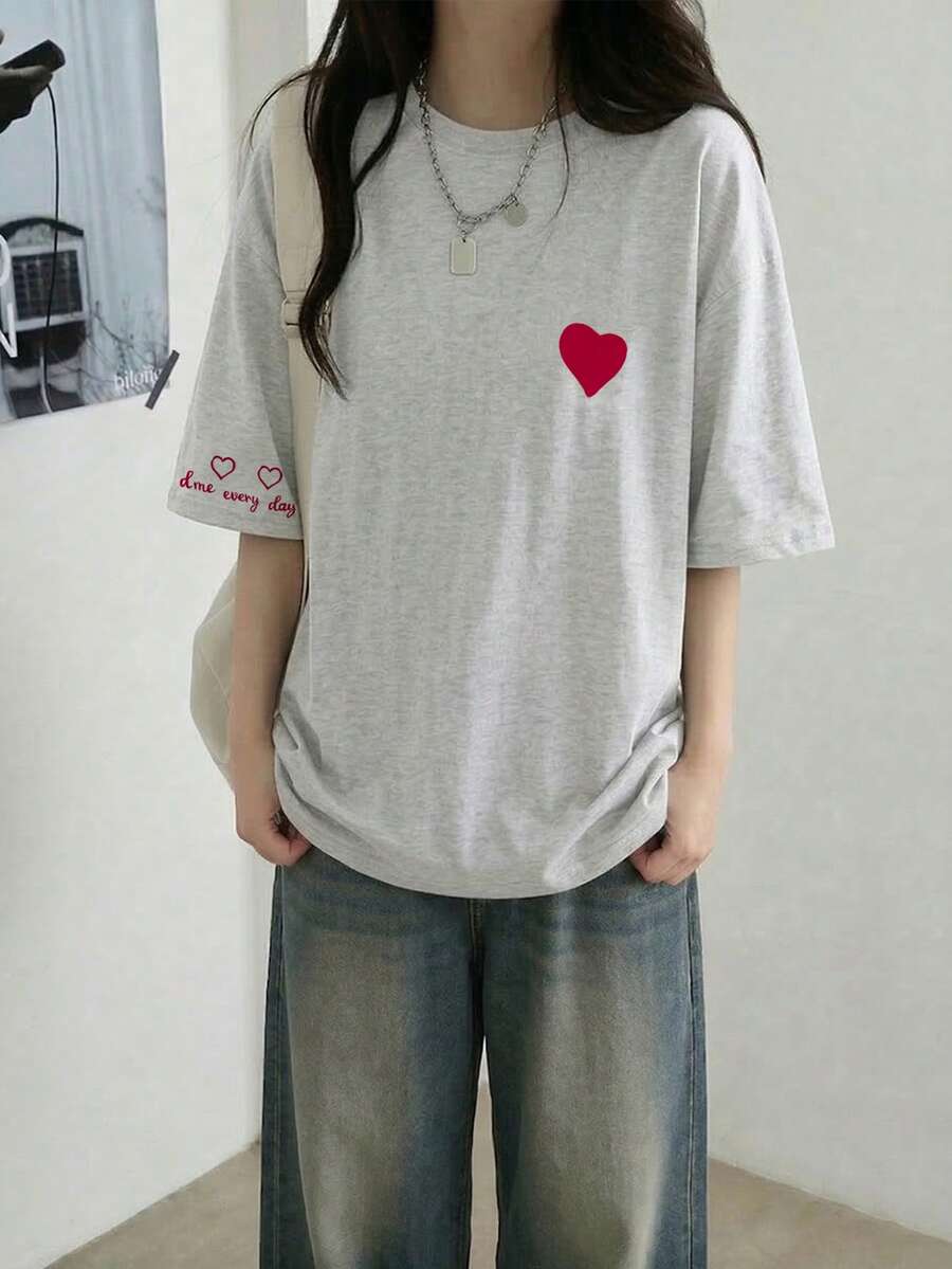 Kaos Wanita Longgar Leher Bulat Lengan Pendek dengan Motif Huruf & Hati, Modis untuk Musim Semi/Panas Kasual - Abu-abu muda - View 1