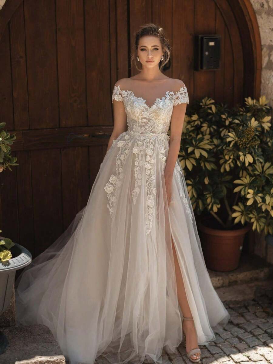 Elegant Sexy Deep V Neck Lace Appliqué A Line High Slit Off Shoulder Backless Wedding Dress With Sleeveless, Registry Office Dresses Bridal Gown, Evening Party Dress Birthday Party Dress Country Wedding,Romantic Church Ceremony Wedding Dress,Suitable For Wedding, Dating, Party, Singles' Party, Vacation, Formal Occasions, Dinner Dress, Prom Dress, Homecoming Dress, Cocktail Party, Wedding Guest Dress, Graduation - 白色 - 查看 1