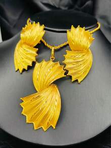 1 Necklace 1 Pair Earrings Fashion Women Flower Gold Pendant Earrings Jewelry Set 2pcs, Middle East Dubai European And American Bride Wedding Party Date Holiday Gift, New Gold Jewelry Set - Yellow Gold - View 1