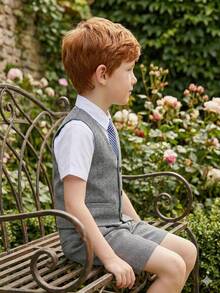 Ensemble tuxedo d'été pour enfants, tenue de performance pour garçons, tenue de mariage de garçon d'honneur, costume de fête pour jeune garçon, style britannique (gilet + shorts + cravate) - Gris - Voir 3