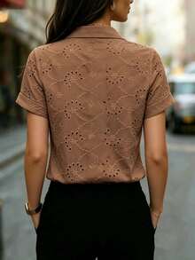 Damen einfarbiges transparentes Mesh-Hemd, leichtes Kurzarm-Top mit Knopfkragen, Büro-Lässig-Bluse für Urlaub und Sommer in Braun - Braun - Übersicht 2