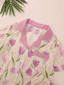 Conjunto de pijama con estampado de tulipanes de verano, top de manga corta con solapa y botones elegante y suave, y shorts, conjunto de 2 piezas de ropa de dormir y de estar en casa para mujeres - Multicolor - Ver 3