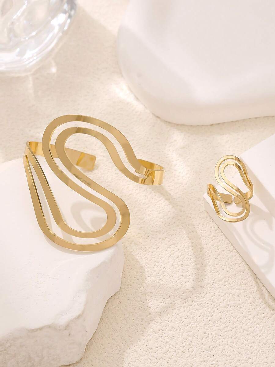 2 piezas Conjunto de brazaletes de cinta hueca dorada, diseño abierto elegante, adecuado para uso diario y citas, regalo de joyería de moda para mujeres - Dorado - Ver 1