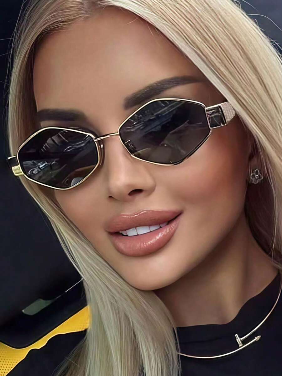 1pc 2026 Retro Geometric Fashion Glasses For Women, Metal Frame Punk Style Eyewear, Fashion Beach Accessory, Suitable For Autumn/Winter Business Casual, Summer Beach Travel Gift - Multicolor - View 1