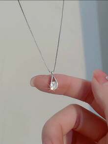 1pc 2026 New Arrival Zirconia Water Drop Necklace, Minimalist Geometric Necklace, Lightweight Luxury Necklace For Women - Silver - View 1
