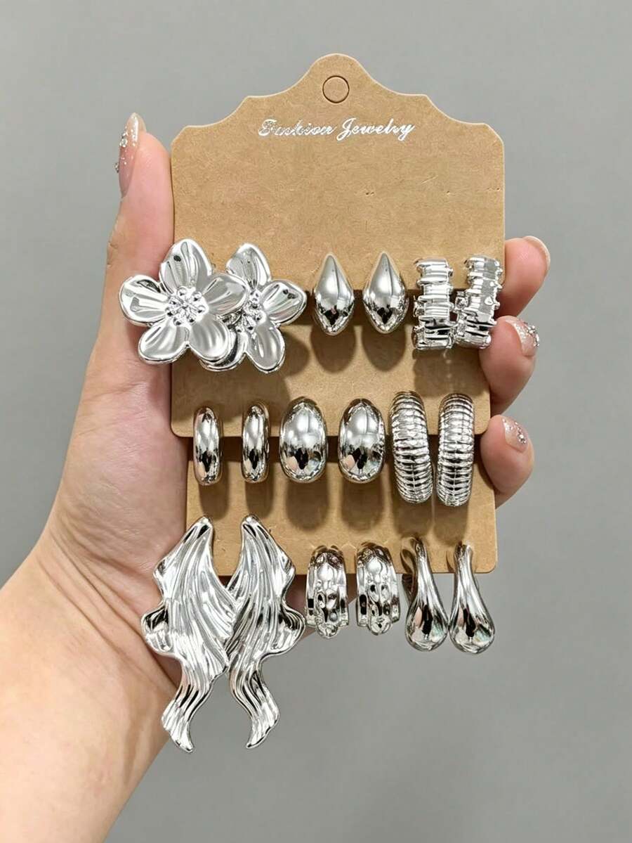 Women's European And American Retro Smooth Earring Set, Personalized Creative Earrings - Silver - View 1