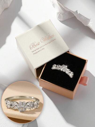 Gift Box Sparkling Cubic Zirconia Ring, Silver Floral Design With Round Zirconia Stones, Elegant Vintage Exaggerated Ring, Suitable For Weddings, Parties And Daily Wear