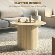 HOMCOM Round Coffee Table, 24" Center Table With Slatted Column Base, Felt Footpads For Living Room, Natural Wood - 棕色 - 查看 3