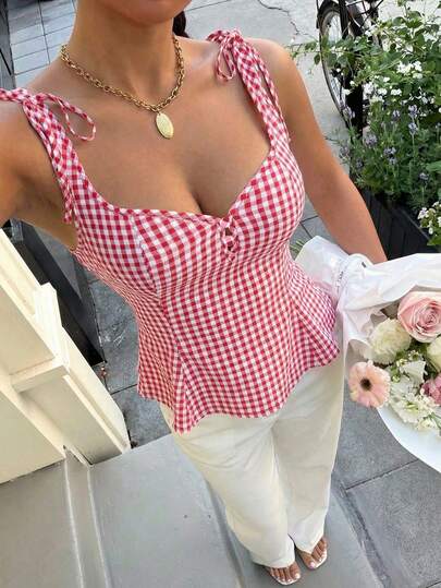 abyoxi Women's Red And White Plaid, Bow-Decor Straps, Square Neckline, Slim-Fit Cinched Waist, A-Line Ruffled Hem Top, Casual And Sweet, Vintage, Young Hot Spicy Girl, Date, Everyday Outings, Vacation, Office Commute, Bodycon Spring Summer Camisole