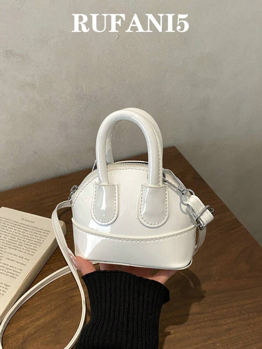 经典百搭印花迷你拼接手提包，优雅多功能贝壳形斜挎包，适合女性购物、携带钱包、休闲出行，也适合年轻女性、大学生、新婚夫妇和上班族女性。是办公室、大学、工作、商务、通勤、户外活动、旅行和郊游的理想之选。