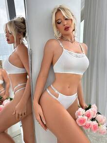 2pcs Women's Lace Patchwork Lingerie Set, Comfortable Criss-Cross Strap Non-Wired Bra And Mid-Waist Thong, Women's Underwear And Thong Set - White - View 4