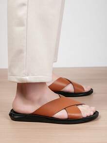 新款休閒時尚戶外沙灘風室內/戶外四季通用男士拖鞋,男士時尚交叉帶設計涼鞋 - 黃棕色 - 查看 7