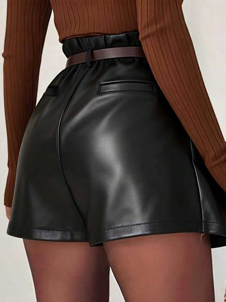Women's Casual Commuter Pleated Front Pleated Design, Inner Shorts With Waist Strap And Metal Buckle Fashionable Skort, With Belt, Suitable For All Seasons Wear. Black PU Leather Pleated Zipper Mini Skirt, Short Faux Leather Skort, With Belt, Suitable For All Seasons Wear. - Black - View 3