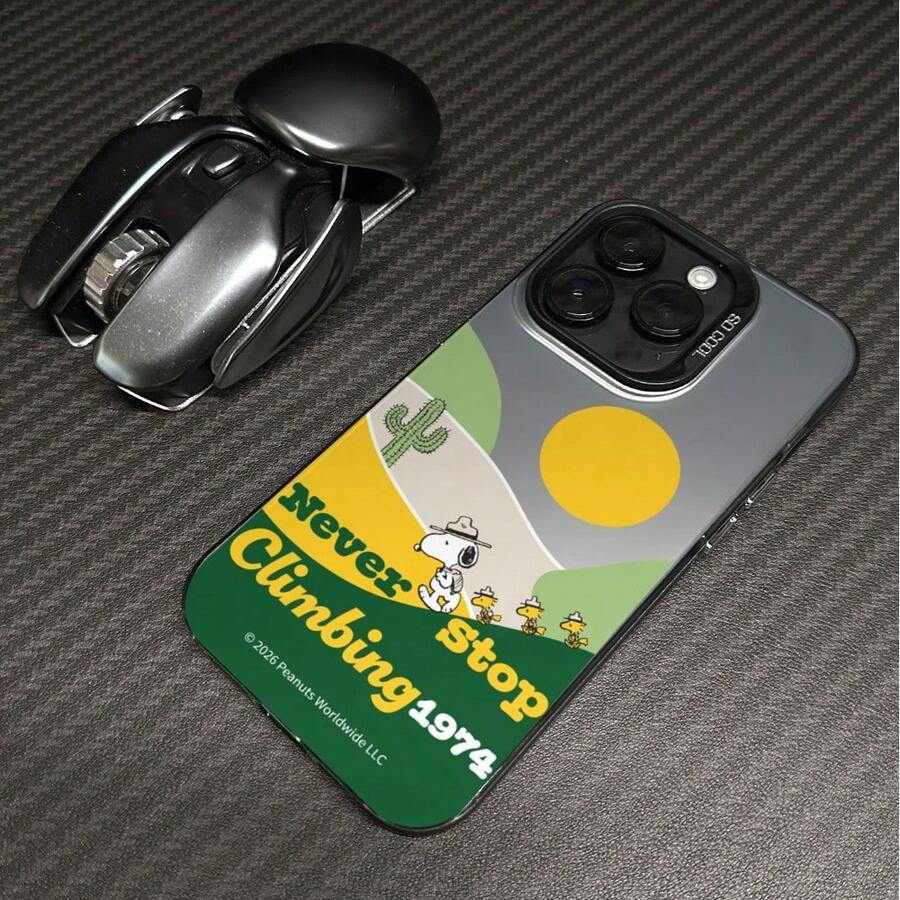 MINISO Snoopy Never Stop Climbing In-Mold Decoration Phone Case For IPhone 17/17 Pro/17 Pro Max/17 Air/16/15/14/13/12/11/X Series Iphone 17 Pro Max Case Iphone 17 Pro Case Iphone 17 Case Scratch-Resistant Fade-Proof The Girlfriend - Black - View 1