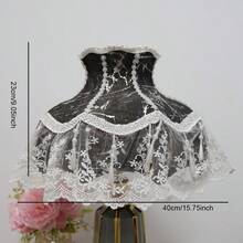 Abajur estilo Lolita, estampa de mármore preto e prata/sakura azul marinho, cúpula artesanal com franjas de pérolas e renda branca, ideal para criar um ambiente aconchegante no quarto. Somente a cúpula (corpo da lâmpada não incluso). - Abajur estilo Lolita - Ver 9