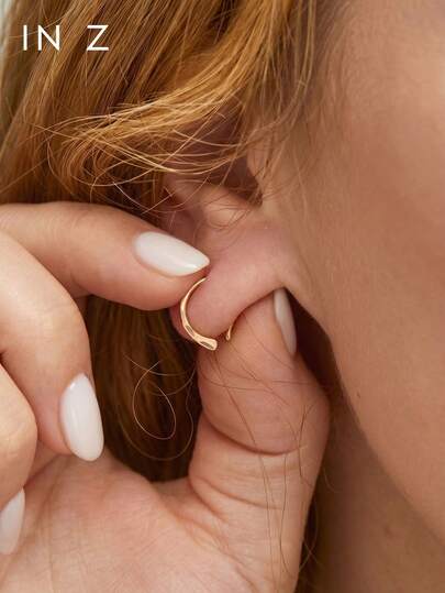 IN Z 1Pc 925 Sterling Silver Hammered D Sleeper Earrings: Ear Hugging Half Hoops, Minimalist Jewelr, Sold As 1 Piece (Not 1 Pair)