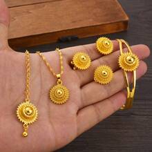 Bộ trang sức vàng cổ điển dành cho nữ gồm 5 món/4 món/3 món: Dây chuyền mặt dây, bông tai, nhẫn, lắc chân, vòng tay. Thích hợp cho phụ nữ Ả Rập Xê Út, cô dâu và đám cưới. - Vàng - Xem 13