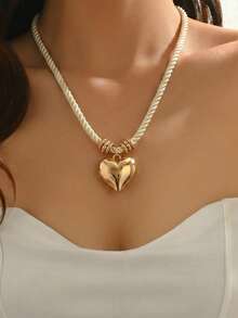 1pc Spring & Summer Minimalist Elegant Women Pendant Necklace, Vintage Bohemian Golden Heart & Starfish Pendant Design With Woven White Thick Rope Choker, Versatile For Daily, Casual, Beach, Party Wear - LoveGolden - View 2