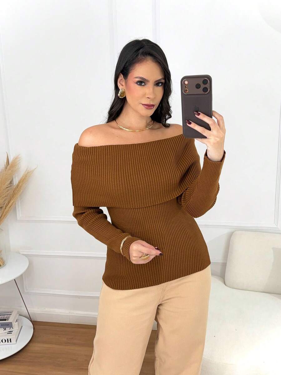 Women's Off-Shoulder Knit Sweater With Long Ribbed Sleeves, Modern Casual Style, Winter Fashion. - 駝色 - 查看 1