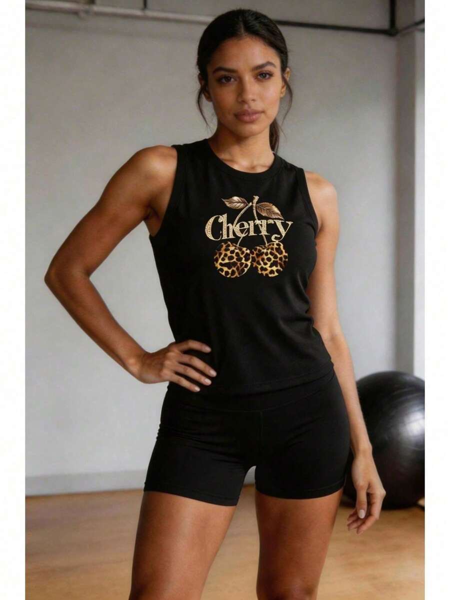 Conjunto para mujer deportivo casual con estampado de cereza animal print y letras, tela canalé elástica, corte semi entallado, primavera-verano, para gym/yoga, set de top sin mangas y short - Negro - Ver 1