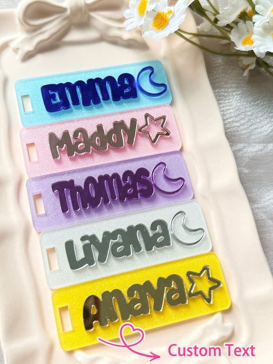 Chaveiro Personalizado de Acrílico com Lua e Estrela, Pingente de Lua e Estrela, Etiqueta de Nome Personalizada, Presente de Aniversário, Amigos, Volta às Aulas - personalizado - Visão 1