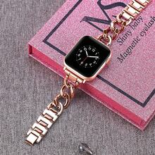 一款优雅的玫瑰金链式表带，适用于女士，兼容 38mm、40mm、41mm、42mm、44mm、45mm、46mm 和 49mm 尺寸；一款奢华厚实的不锈钢链式表带，兼容 Ultra 11、10、9、8、7、SE3、6、5、4、3、2 和 1；一款时尚的智能手表表带，兼容 。 - 玫瑰金 - 查看 4
