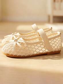 Zapatos de niña tipo Mary Jane de malla para 3-12 años. Parte superior de malla transpirable, cierre ajustable con . Estilo fresco y natural. ¡Adecuado para fiestas de cumpleaños y uso diario en el jardín de infantes! - Beis - Ver 4