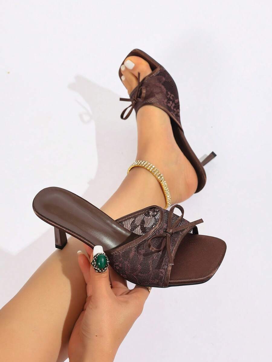 Giày sandal cao gót mũi vuông buộc nơ ren thanh lịch mới mùa hè 2026 dành cho nữ, màu nâu, phù hợp cho hẹn hò, dự tiệc và đi làm. - màu nâu - Xem 1