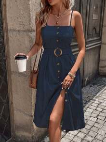 Vestido largo de tirantes para mujer, de color marrón oscuro, con cuello cuadrado y botones frontales.Incluye un cinturón ajustable con hebilla metálica, silueta favorecedora en A.Ideal para uso diario, trabajo y salidas de verano. - Azul marino - Ver 5
