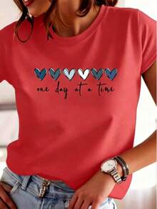 Simple Straight Tee Six Gradient Blue Grey Hearts Gentle Handwritten Text Print, Silky Skin Friendly Top For Relaxed Daily Wear - 紅色 - 查看 16
